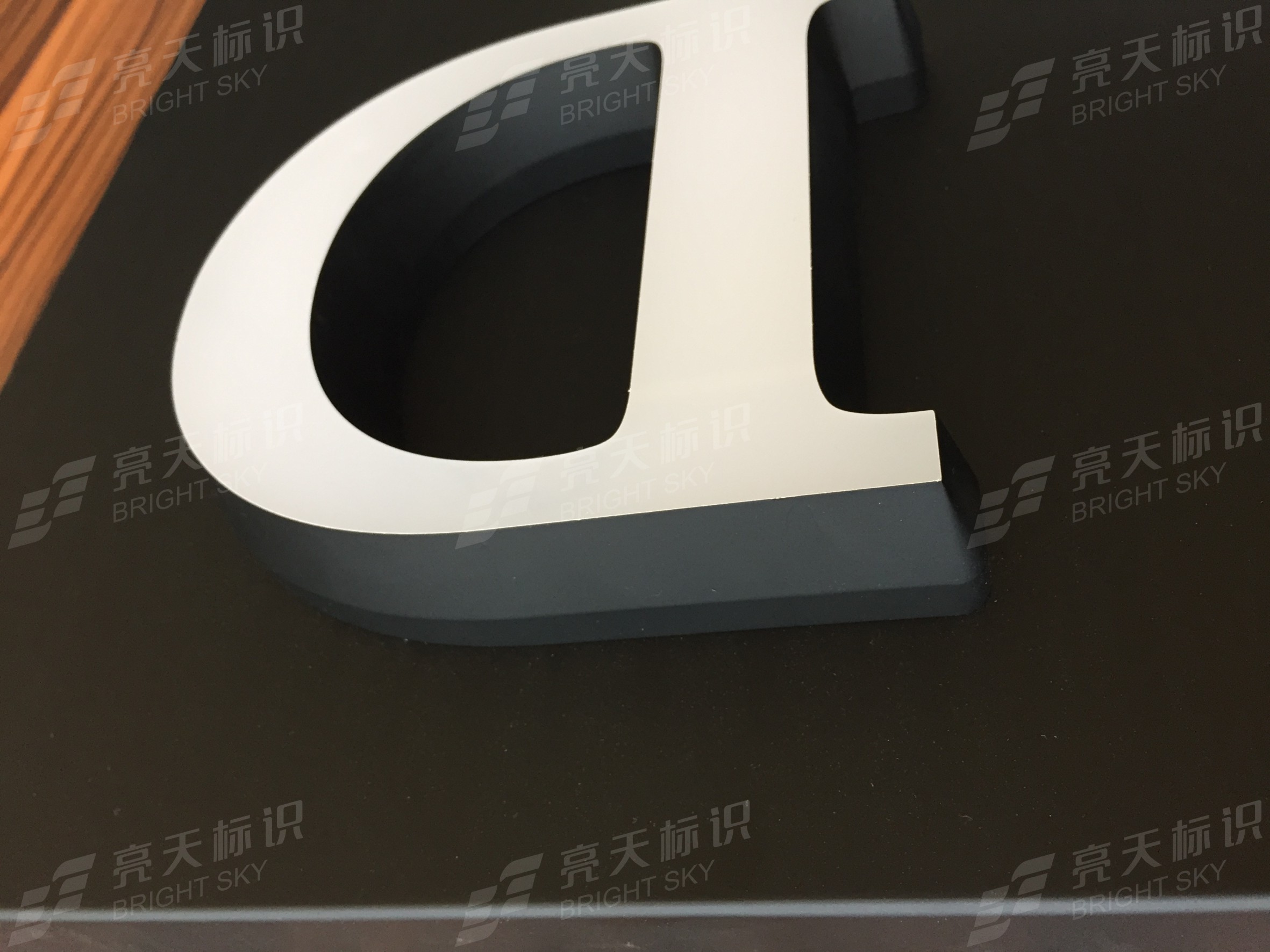 斜邊正側光迷你字2